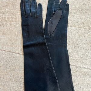 Women's vintage Black Leather Gloves 6.5
